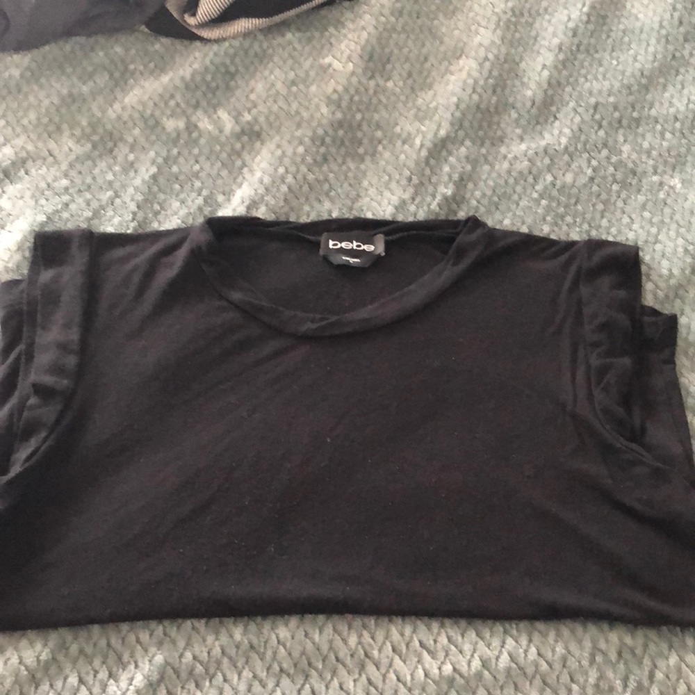 bebe sleeveless t shirt